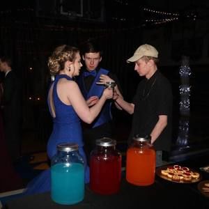 Meet your Posher, Douglas